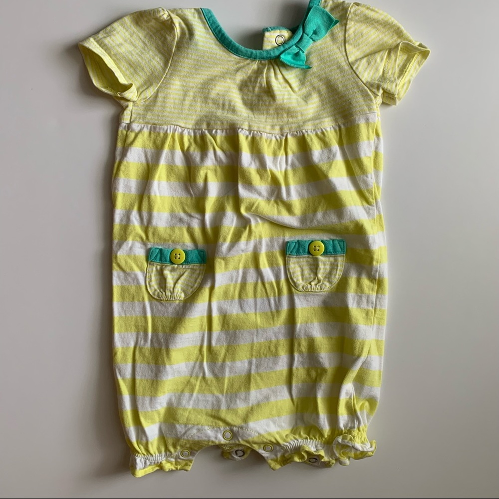 Carter’s Baby Girl 12 Months Romper
